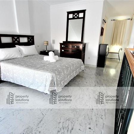 טורמולינוס Playa 1º Linea Playa- Apartamento Duplex En Pleno Corazon De La Carihuela מראה חיצוני תמונה